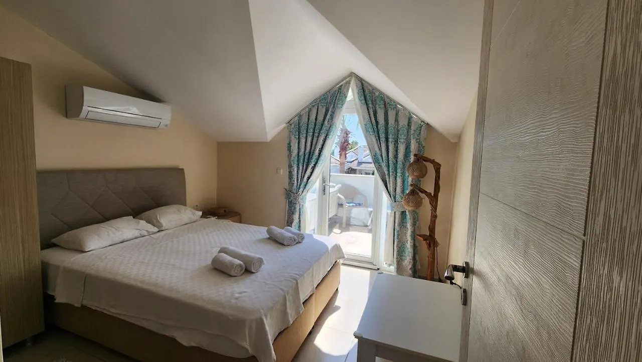 Hotel apartamentowy Fethiye Calish Beach Duplex Apartment
