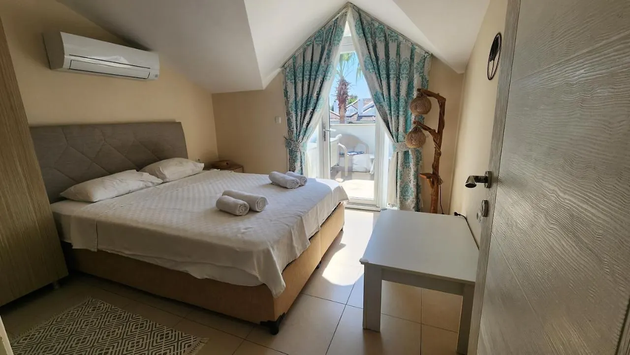 Fethiye Calish Beach Duplex Apartment Hotel apartamentowy